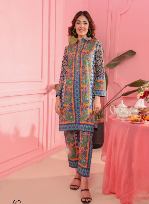 Digital Lawn 2-Piece - Orange Patterned